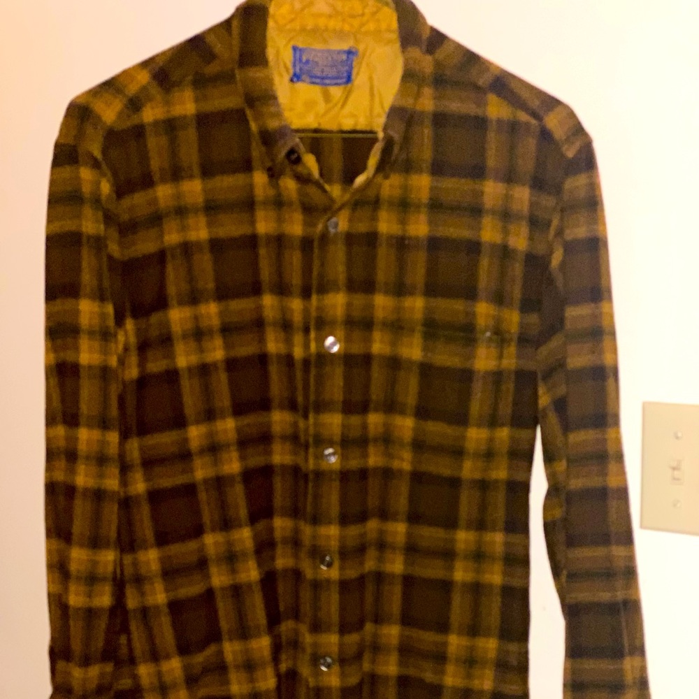 The holy grail of vintage wool shirts.  Pendleton Fireside!  Stunning! Perfect!